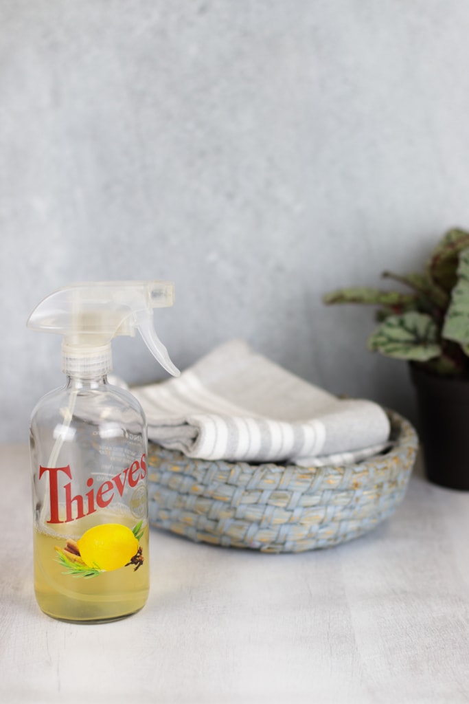non-toxic, plant based Thieves cleaner