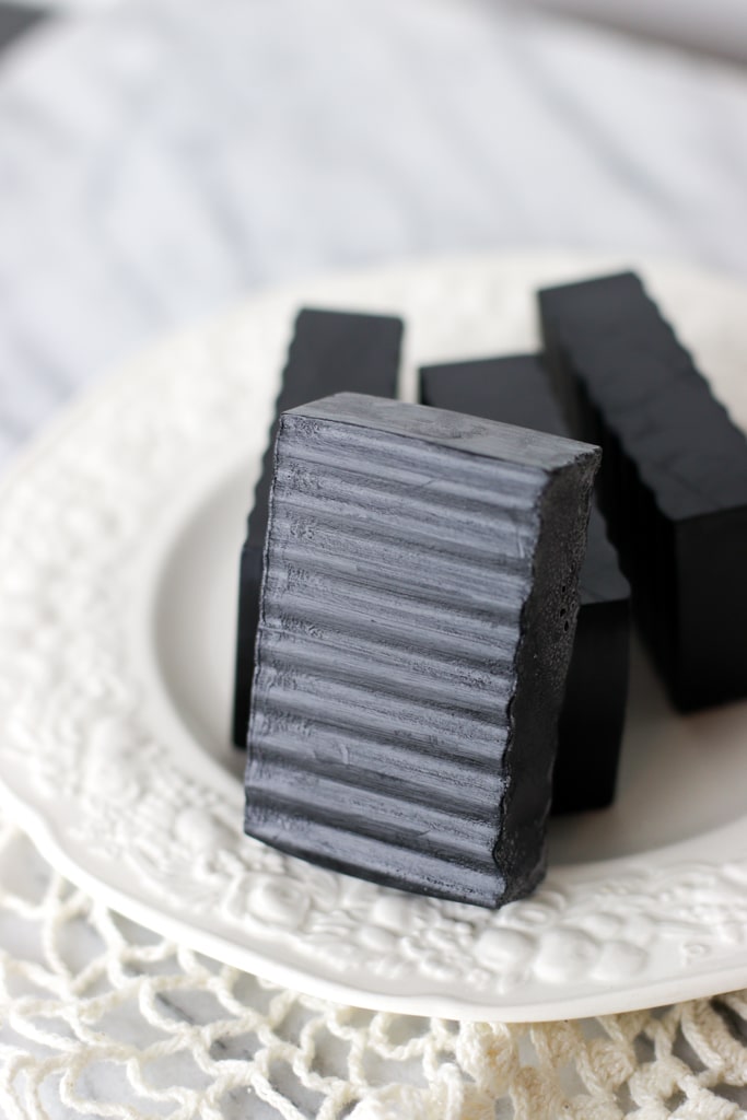 melt and pour activated charcoal facial bar